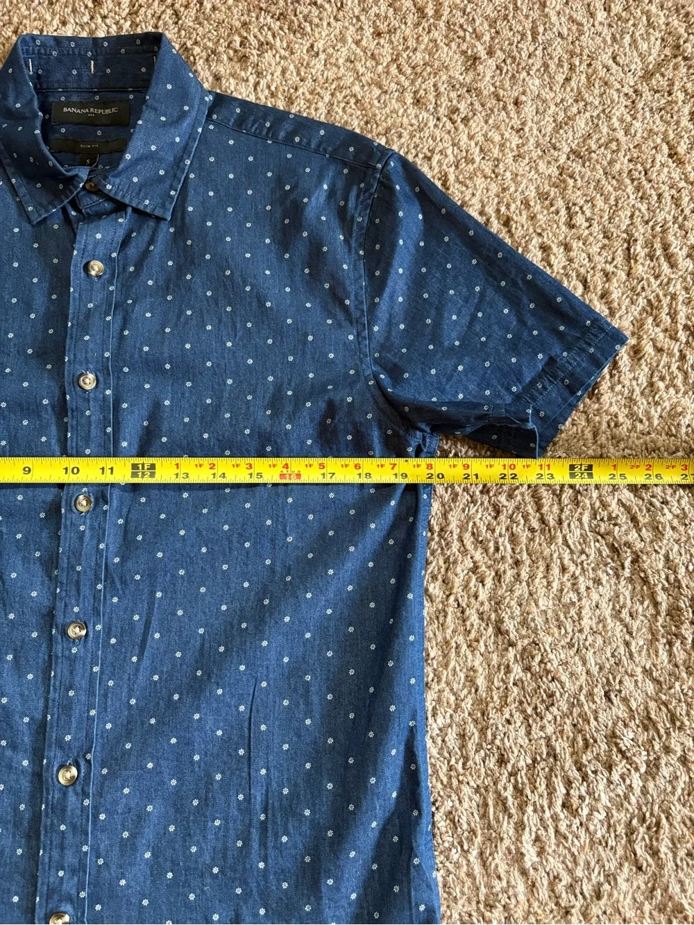 Banana Republic Slim Fit Short Sleeve Shirt
